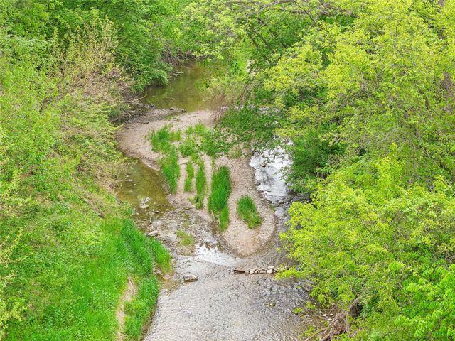 11095 Brookdale Drive, West Des Moines, IA 50266