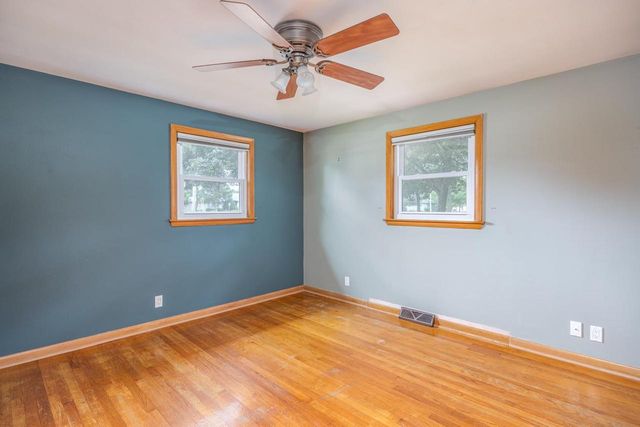 509 MARGARET STREET, Combined Locks, WI 54113