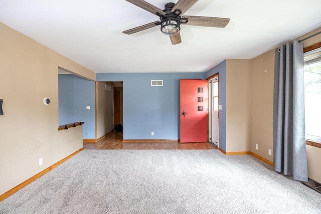 509 MARGARET STREET, Combined Locks, WI 54113