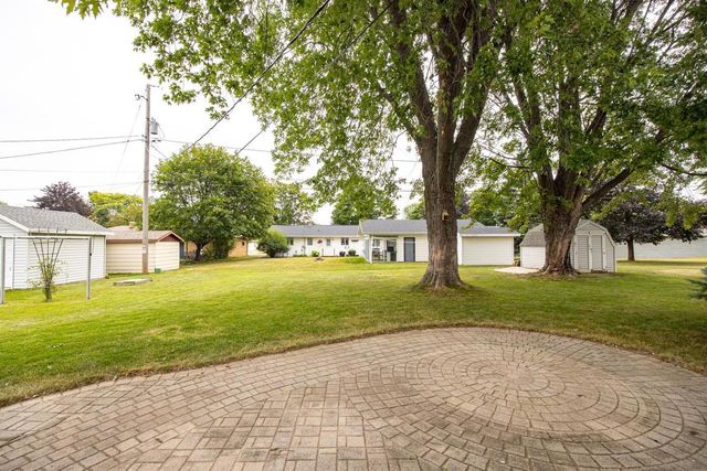 509 MARGARET STREET, Combined Locks, WI 54113
