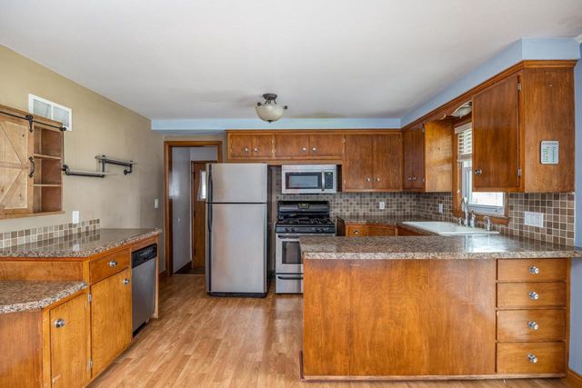 509 MARGARET STREET, Combined Locks, WI 54113
