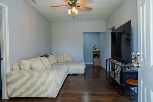 3913 Lee Street, Greenville, TX 75401