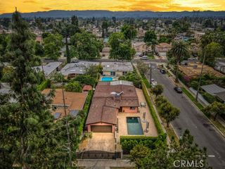 18750 Keswick Street, Reseda, CA 91335