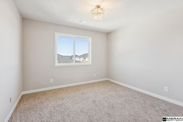 20952 Jaynes Street, Elkhorn, NE 68022