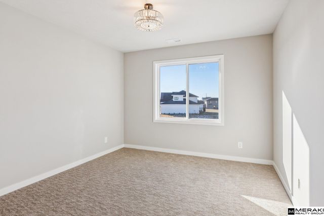 20952 Jaynes Street, Elkhorn, NE 68022