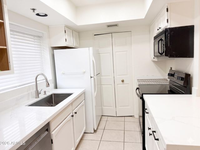 3031 N CIVIC CENTER Plaza 136, Scottsdale, AZ 85251