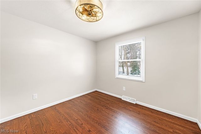 30945 Lake Road, Bay Village, OH 44140