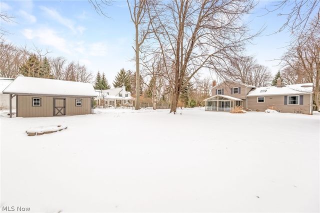 30945 Lake Road, Bay Village, OH 44140