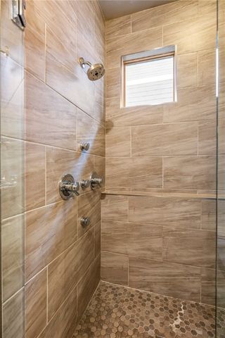 1850 N September Stroll Lane, Fayetteville, AR 72704