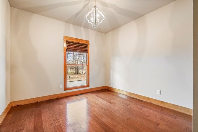 1850 N September Stroll Lane, Fayetteville, AR 72704