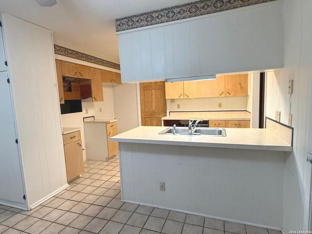 201 Avenue D, Converse, TX 78109