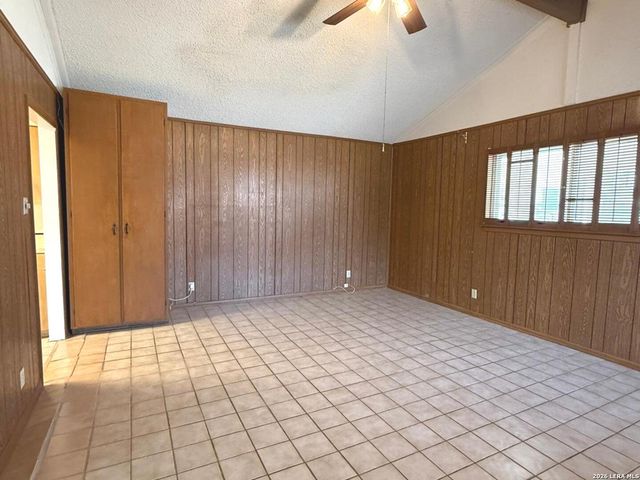 201 Avenue D, Converse, TX 78109