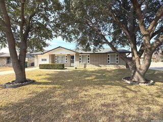 201 Avenue D, Converse, TX 78109
