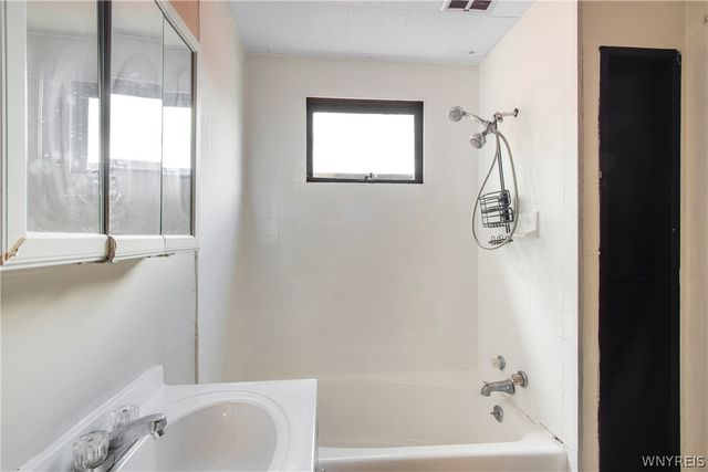 1244 Kenmore Avenue, Buffalo, NY 14216