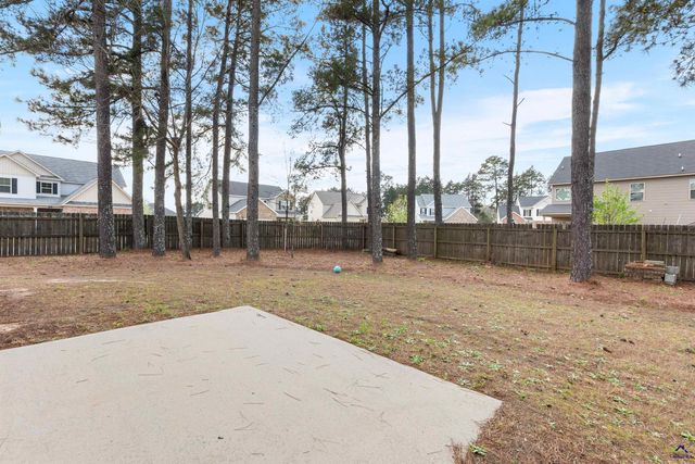 175 Arbor Creek, Warner Robins, GA 31093