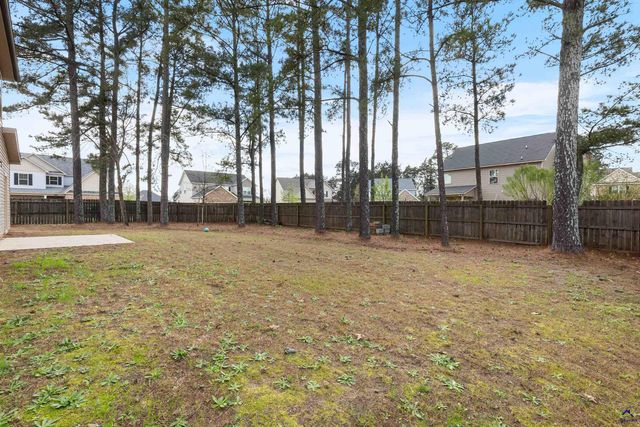 175 Arbor Creek, Warner Robins, GA 31093