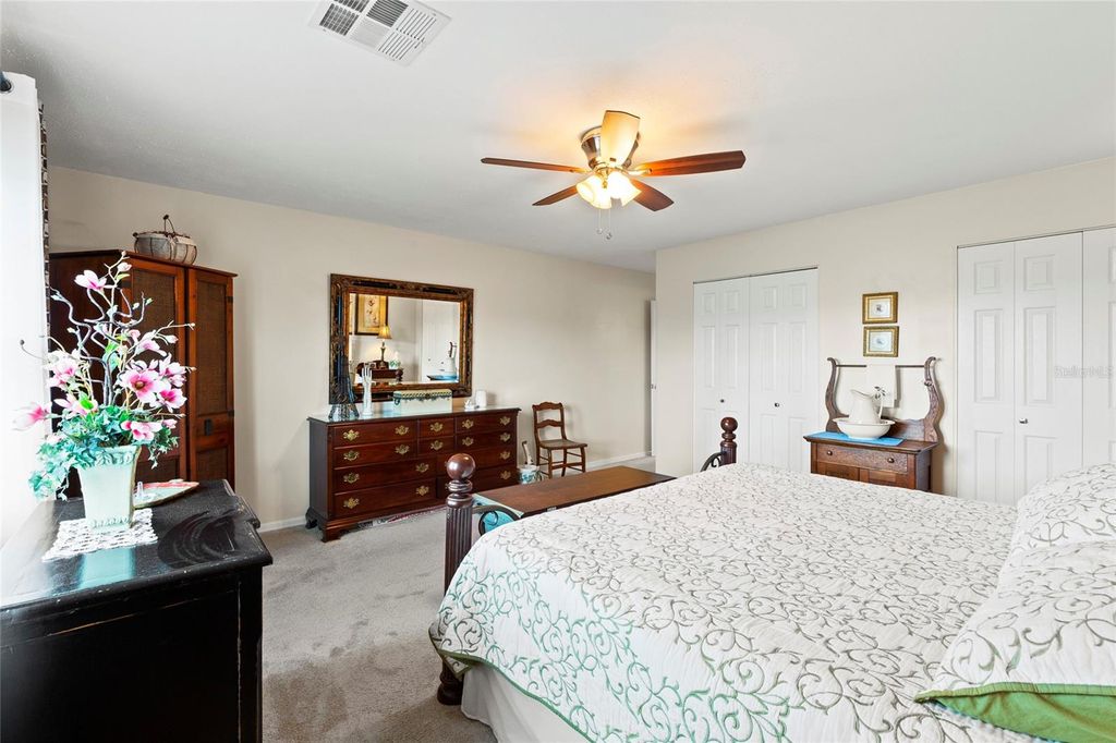Image 19 of property listing at 2305 LANCASTER DRIVE, Sun City Center, FL 33573