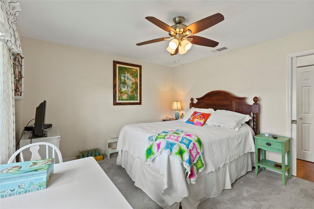 Image 21 of property listing at 2305 LANCASTER DRIVE, Sun City Center, FL 33573