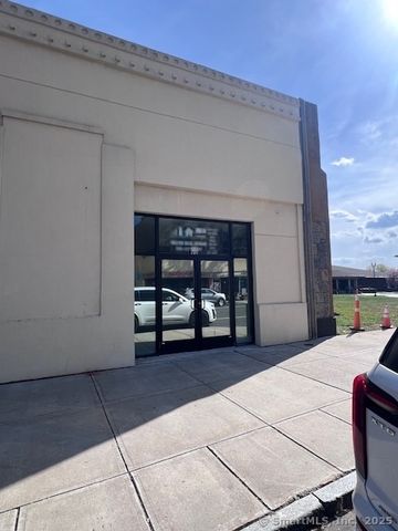 28 - 30 West Main Street, Meriden, CT 06451