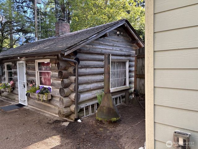 541 NE Alder Street, Issaquah, WA 98027
