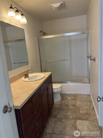 541 NE Alder Street, Issaquah, WA 98027