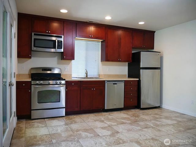 541 NE Alder Street, Issaquah, WA 98027