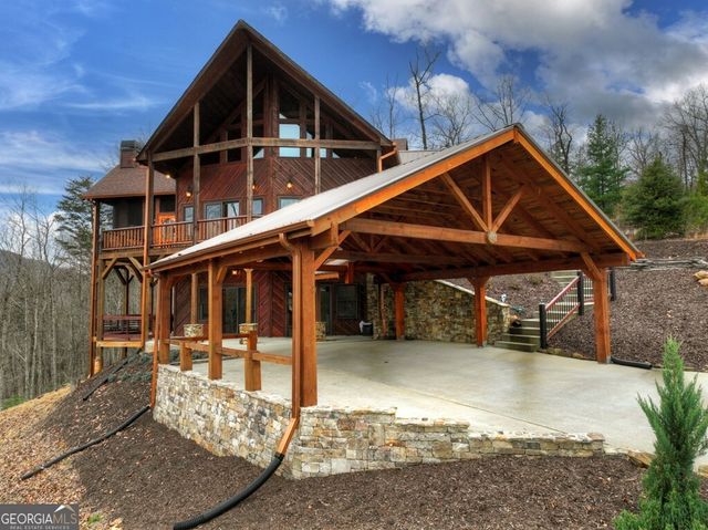 467 Deer Crest Road, Blue Ridge, GA 30513