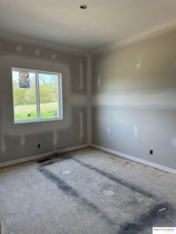 2206 Citta Circle, Bellevue, NE 68147