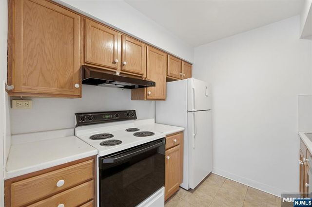 265 Main Street 704, Ridgefield Park, NJ 07660