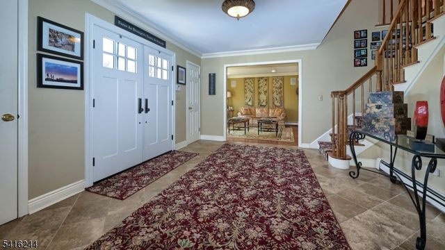 6 Brentwood Ct, Wayne Twp., NJ 07470