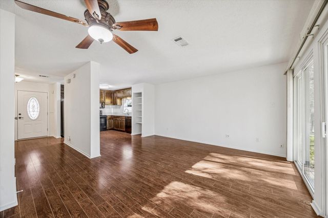 1410 E Red Cedar Circle Circle, The Woodlands, TX 77380