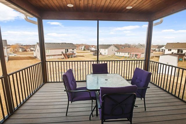 2120 Violet Lane, Faribault, MN 55021