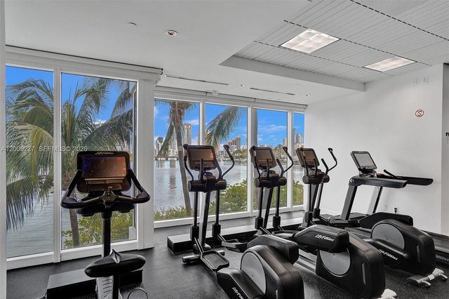 3201 NE 183rd St 1702, Aventura, FL 33160
