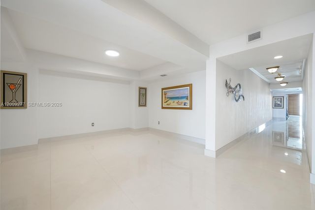 3201 NE 183rd St 1702, Aventura, FL 33160