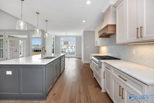 147 Lanwood Drive, Huntsville, AL 35749