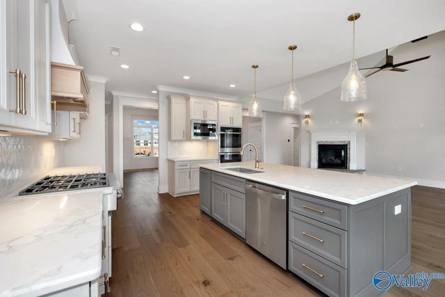 147 Lanwood Drive, Huntsville, AL 35749