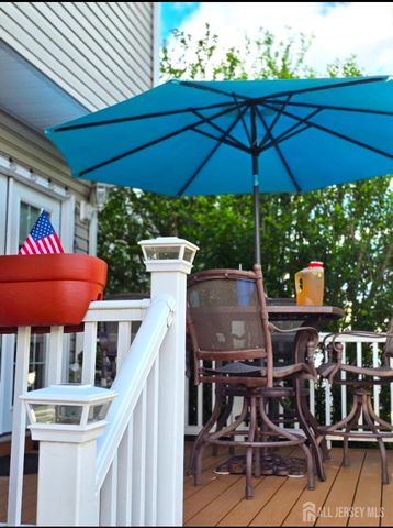 544 Edgeworth Street, Middlesex, NJ 08846