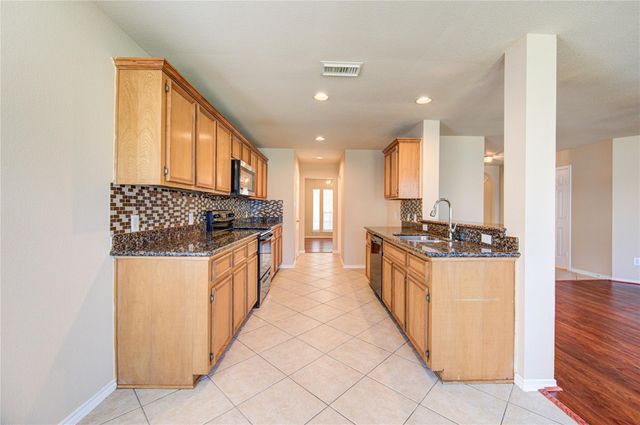7235 Windy Port Lane, Richmond, TX 77407