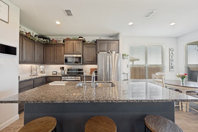 1102 Dublin Drive, Cleburne, TX 76033