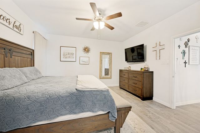 1102 Dublin Drive, Cleburne, TX 76033