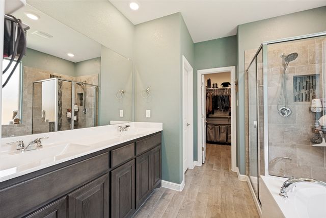 1102 Dublin Drive, Cleburne, TX 76033