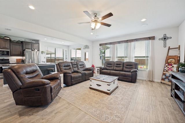 1102 Dublin Drive, Cleburne, TX 76033