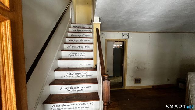 175 Moody Street, Bristol, CT 06010