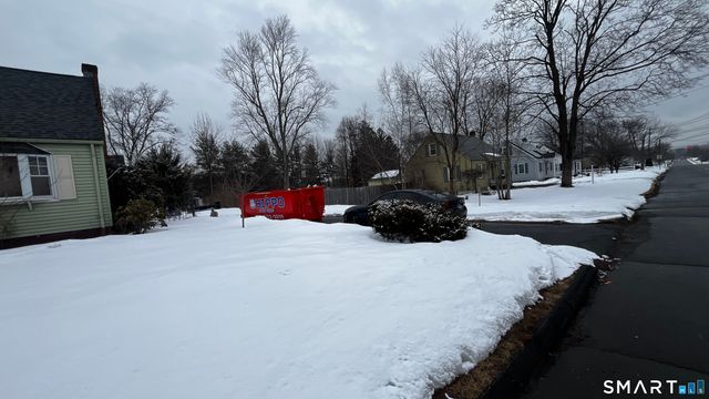 175 Moody Street, Bristol, CT 06010