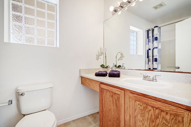 3005 Pagosa Meadows Drive NE, Rio Rancho, NM 87144