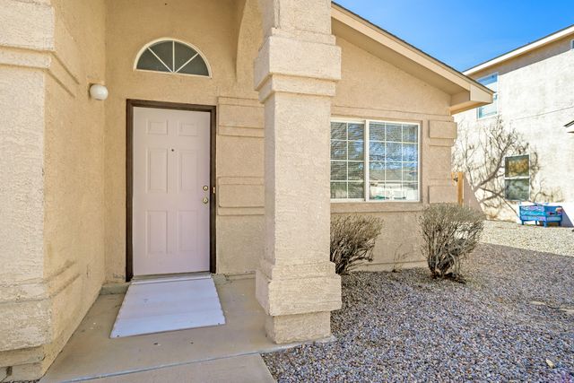 3005 Pagosa Meadows Drive NE, Rio Rancho, NM 87144