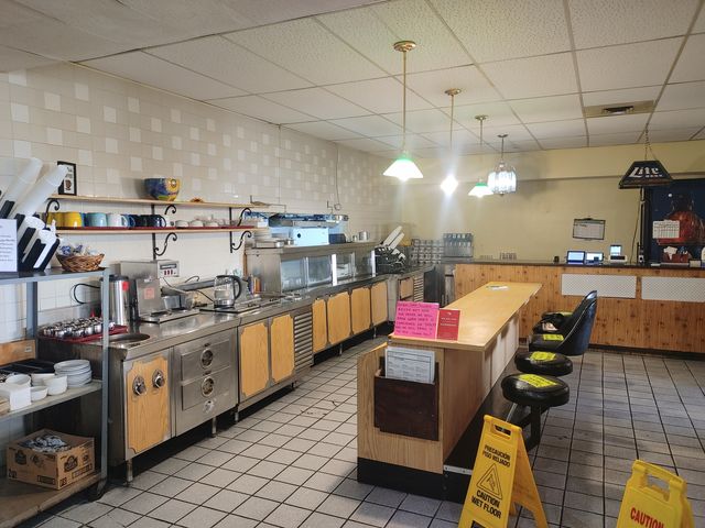 14201 Chicago Road, Dolton, IL 60419