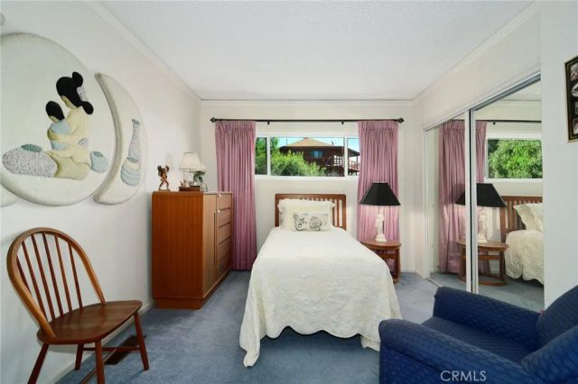 7158 Leota, Canoga Park, CA 91304