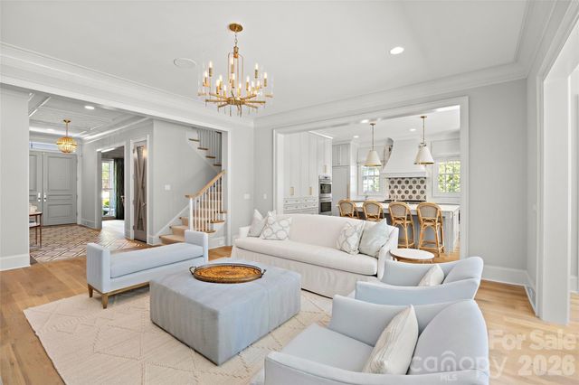 5917 Saint John Lane, Charlotte, NC 28210