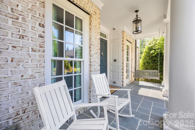 5917 Saint John Lane, Charlotte, NC 28210